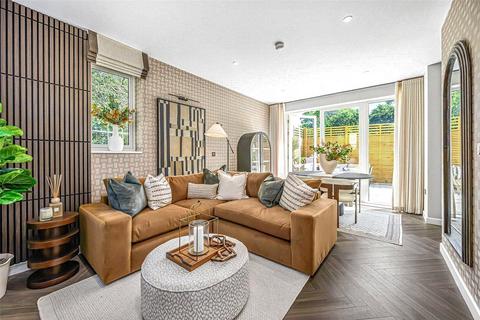 3 bedroom detached house for sale, Twyford Park, London, NW10