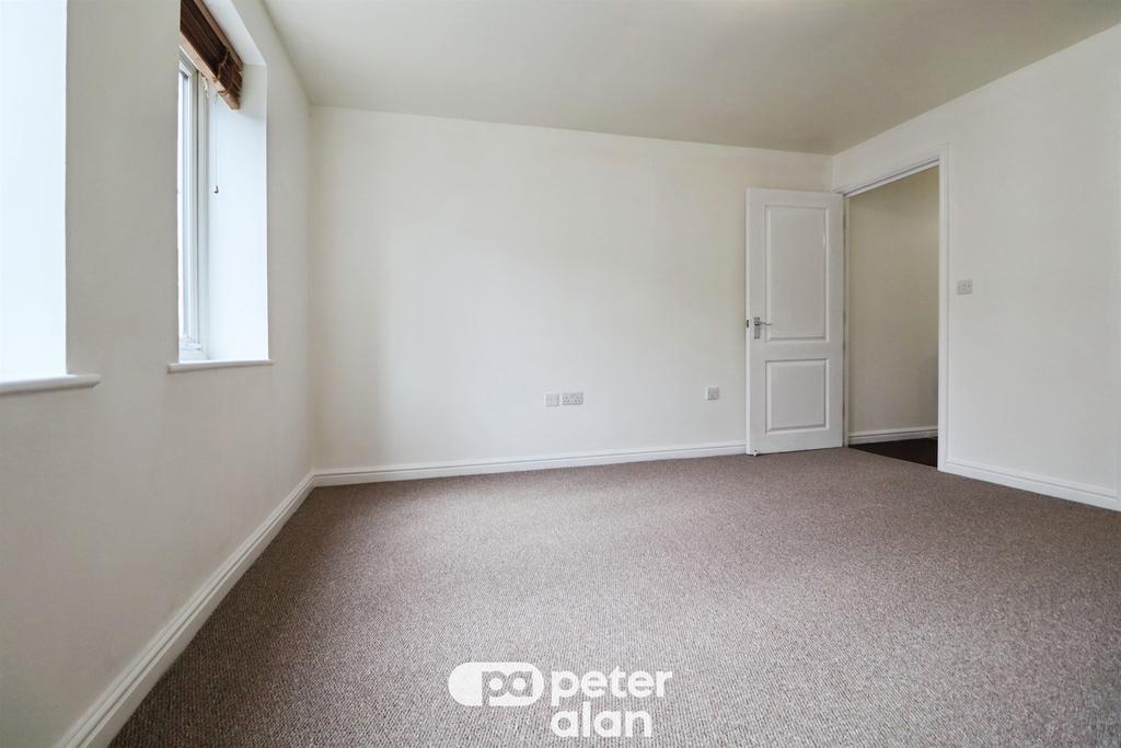 Apartment in Cardiff - View 5