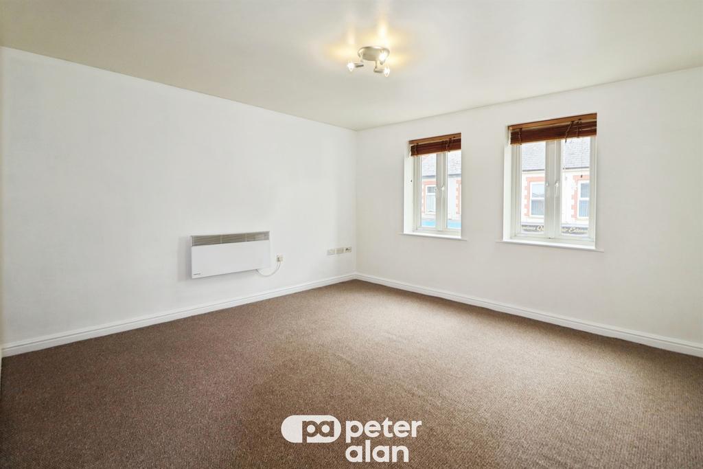 Apartment in Cardiff - More