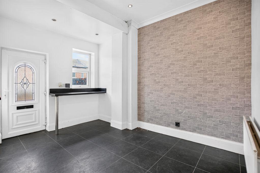 House in Newcastle Upon Tyne - View 3