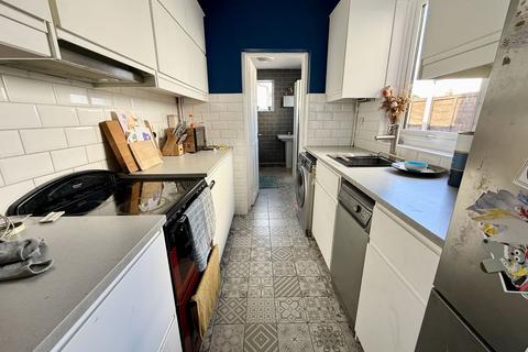 3 bedroom terraced house for sale, Richard Street, Dunstable
