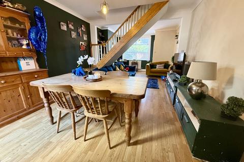 3 bedroom terraced house for sale, Richard Street, Dunstable