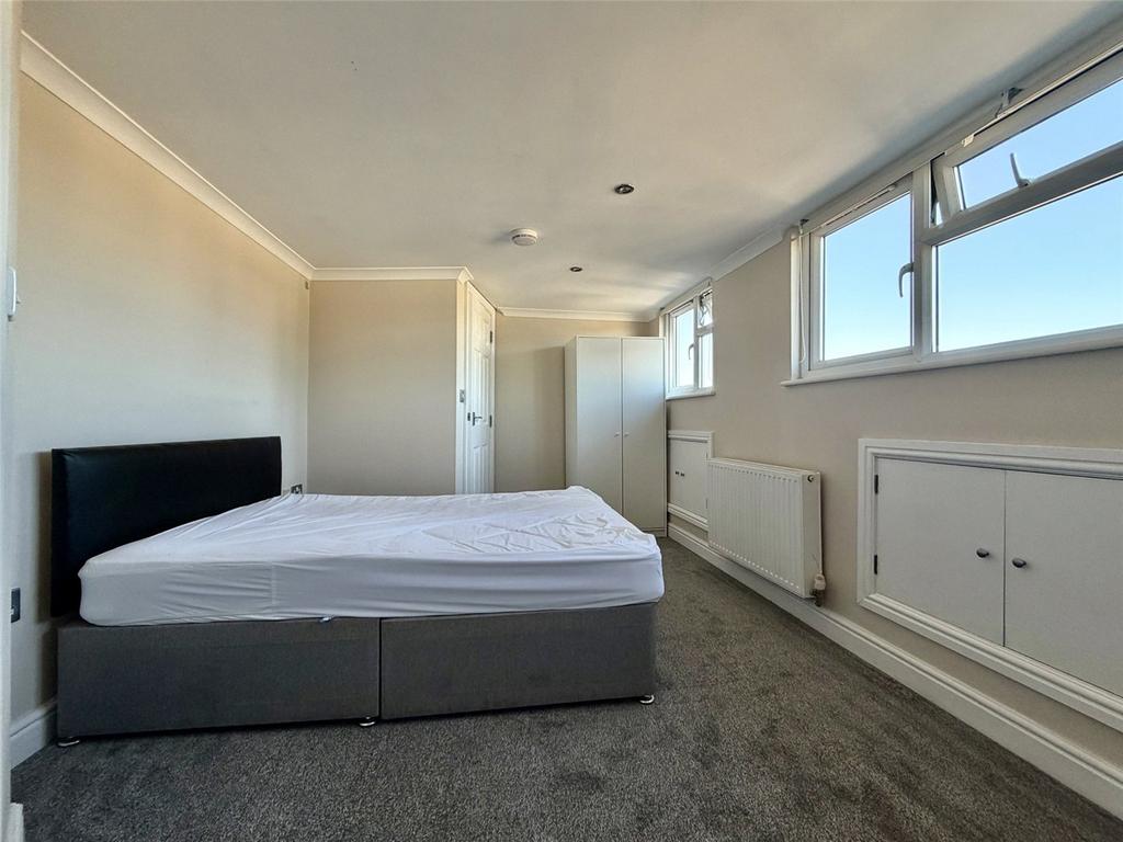 Apartment in Dorset - View 4