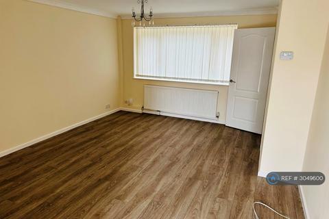 3 bedroom terraced house to rent, Hawkhurst Close, Southampton, SO19