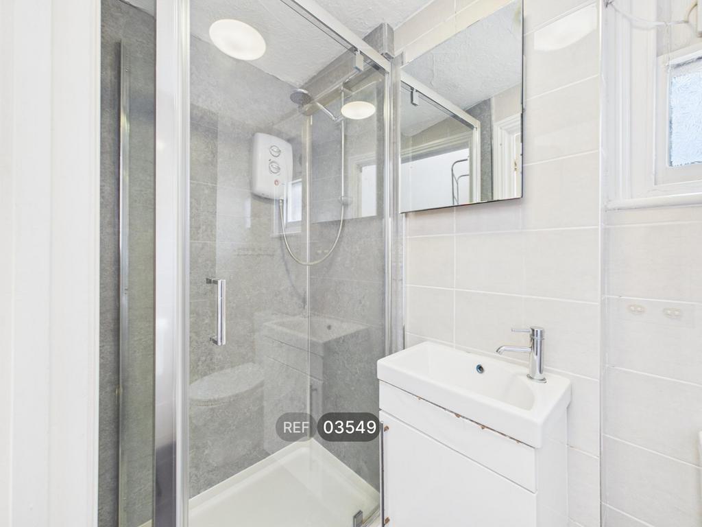 Apartment in Brighton - View 4