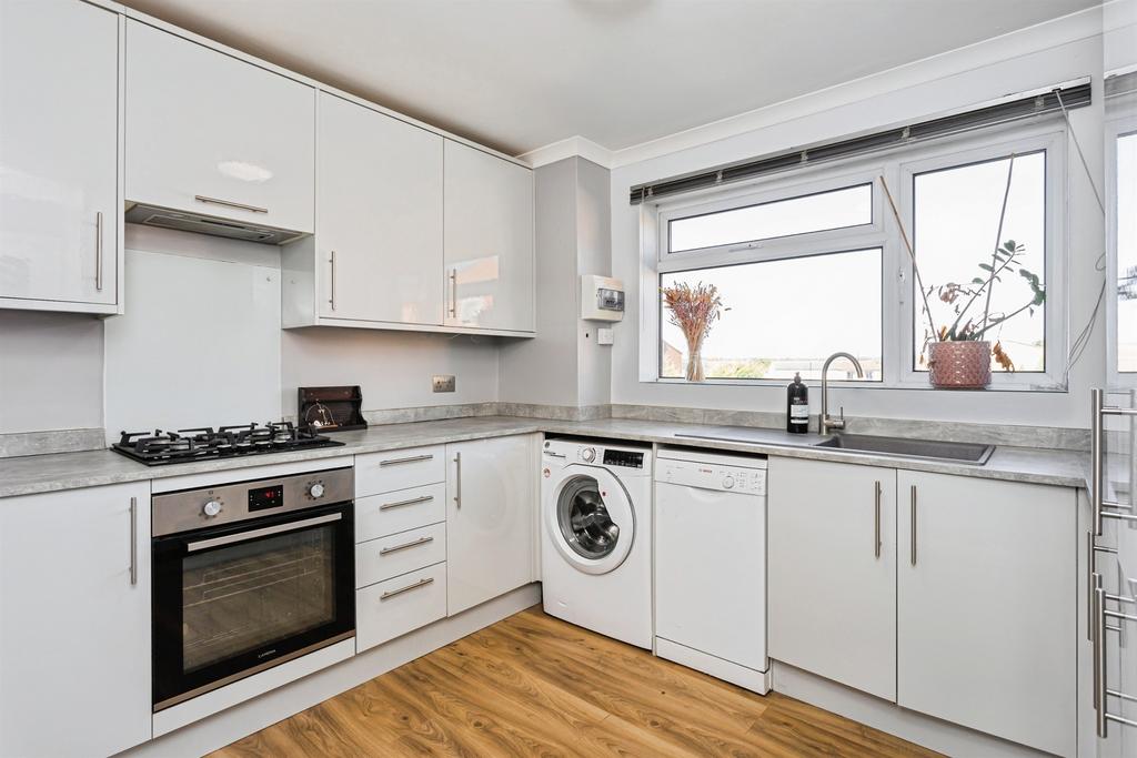 House in Burgess Hill - View 2