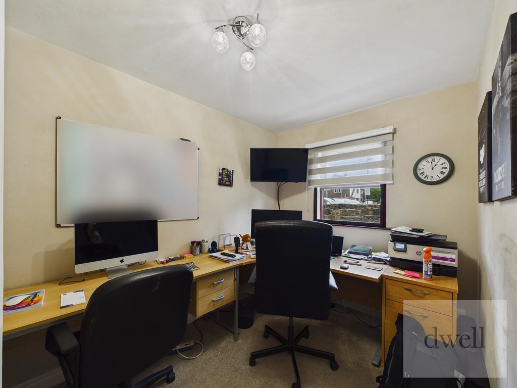 Apartment in Leeds - More