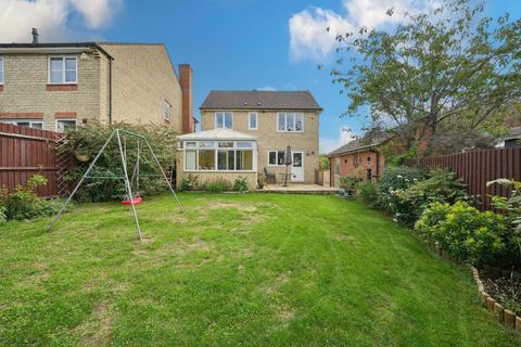 4 bedroom detached house for sale, Poppylands, Bicester OX26
