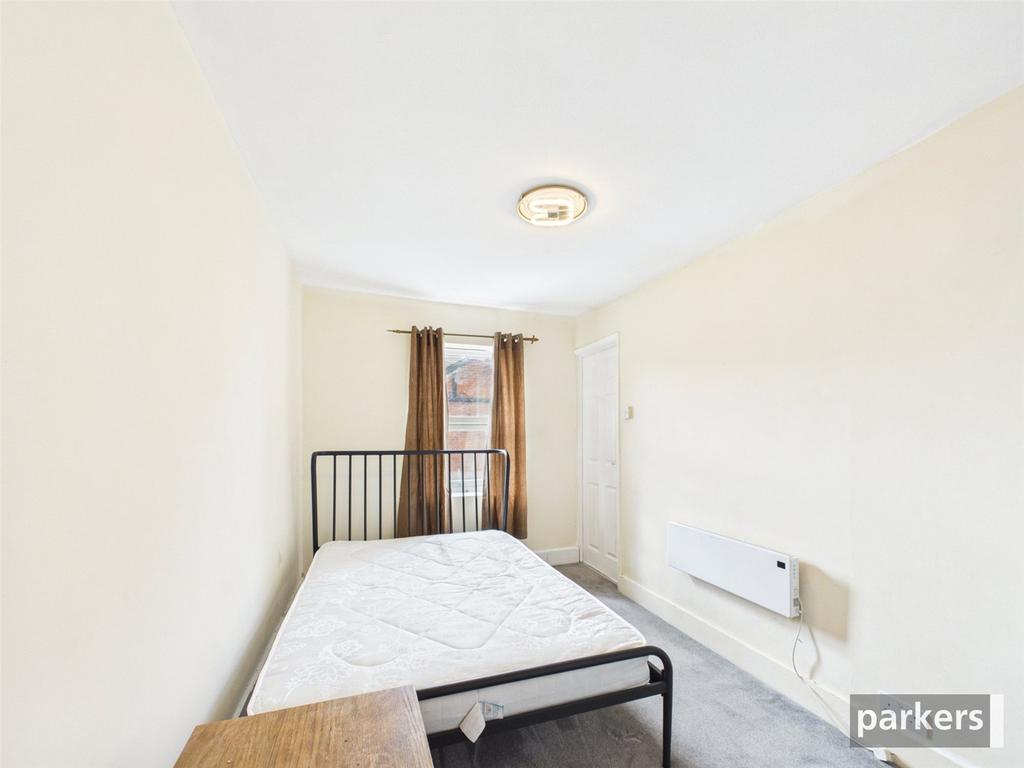 Apartment in Berkshire - View 4