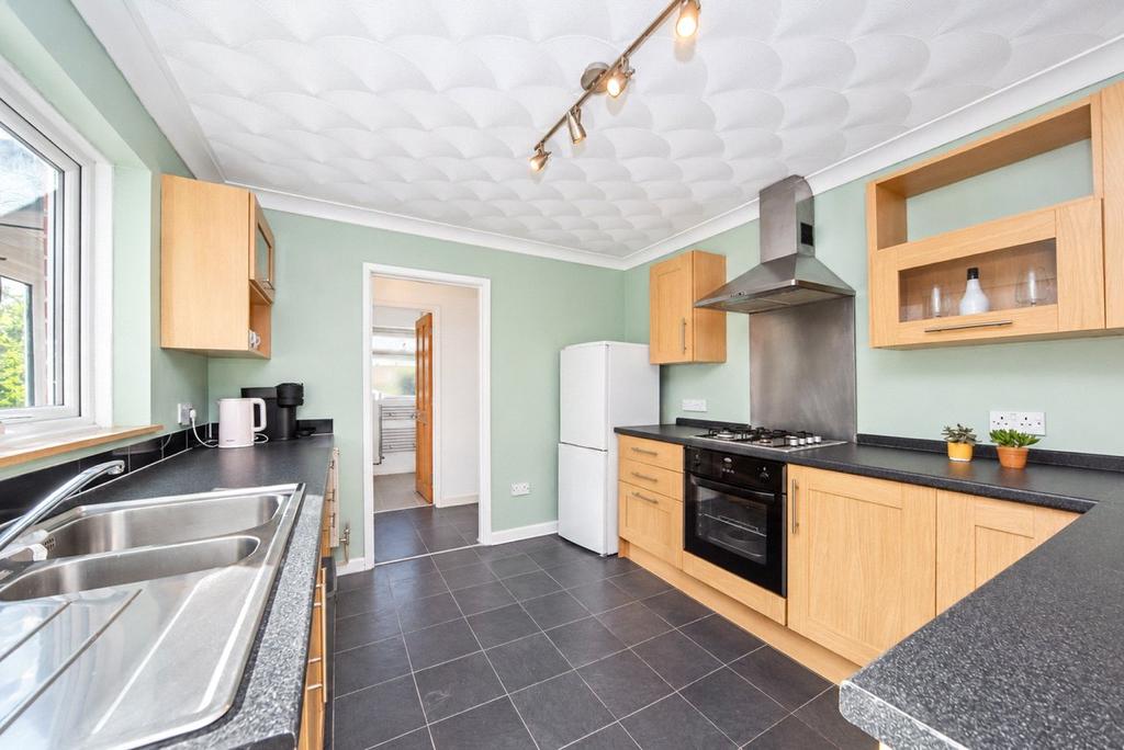 House in Southampton - More