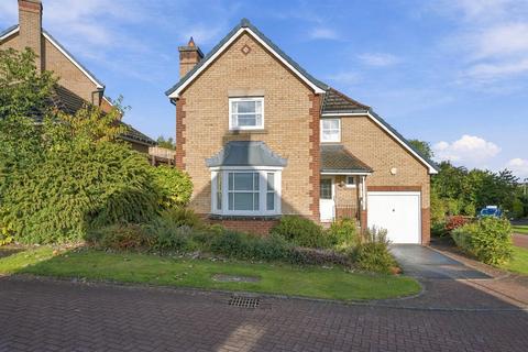 4 bedroom detached house for sale, Cornhill Way, Perth