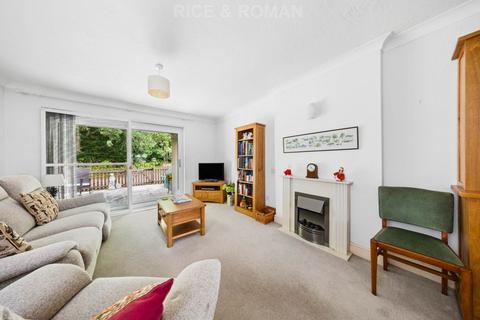 2 bedroom retirement property for sale, Bagshot Road, Ascot SL5