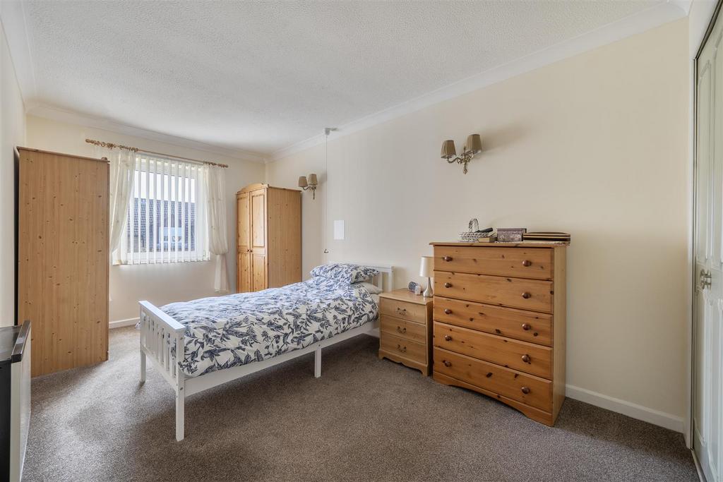 Apartment in Keynsham, Bath and North East Somerset - View 3