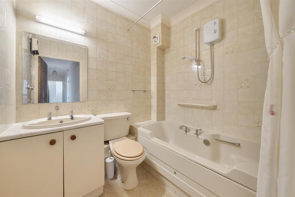 Apartment in Keynsham, Bath and North East Somerset - View 4