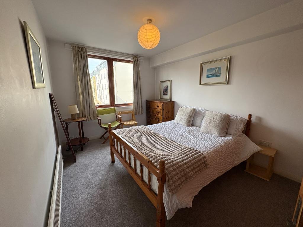 Apartment in Edinburgh, Silvermills, New Town/Broughton - View 4