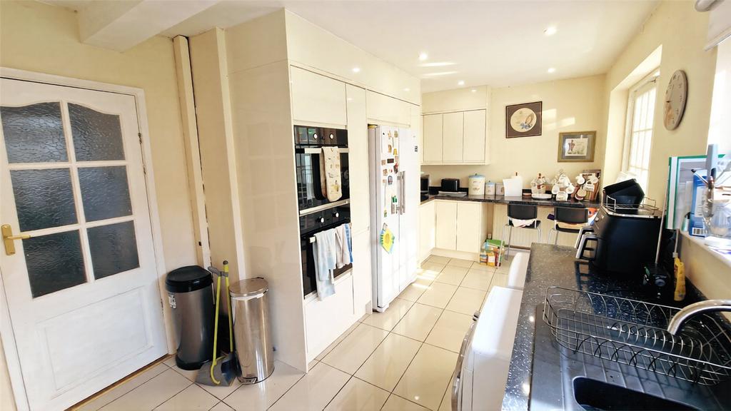House in Nottingham, Highbury Vale - View 5