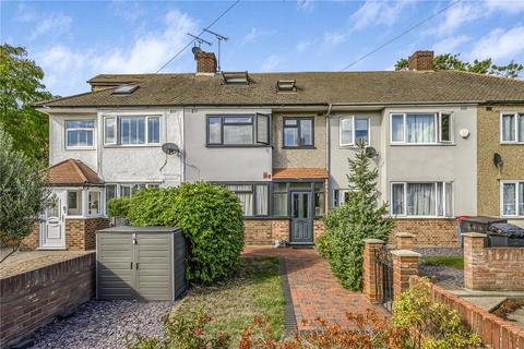 4 bedroom terraced house for sale, Kelly Way, Chadwell Heath RM6