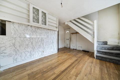 2 bedroom house for sale, Nickelby Close, London