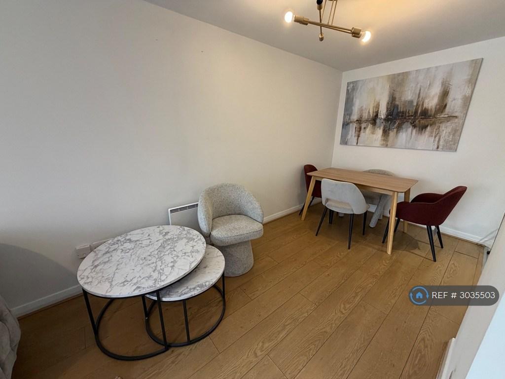 Apartment in Liverpool - View 4