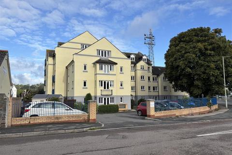 1 bedroom flat for sale, Strand Court, Bideford