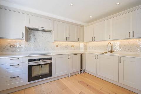 3 bedroom semi-detached house for sale, Chusan Place, Canary Wharf, London, E14