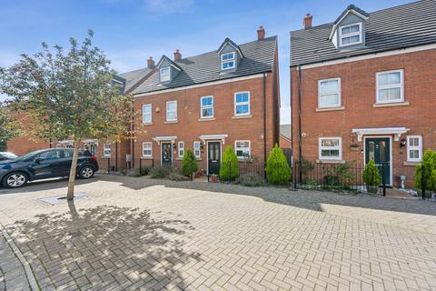 3 bedroom semi-detached house for sale, Kettering NN15
