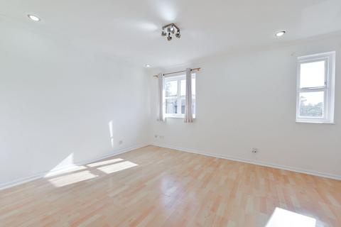 1 bedroom flat to rent, Nimrod Close, UB5, Hayes and Harlington, Northolt, UB5