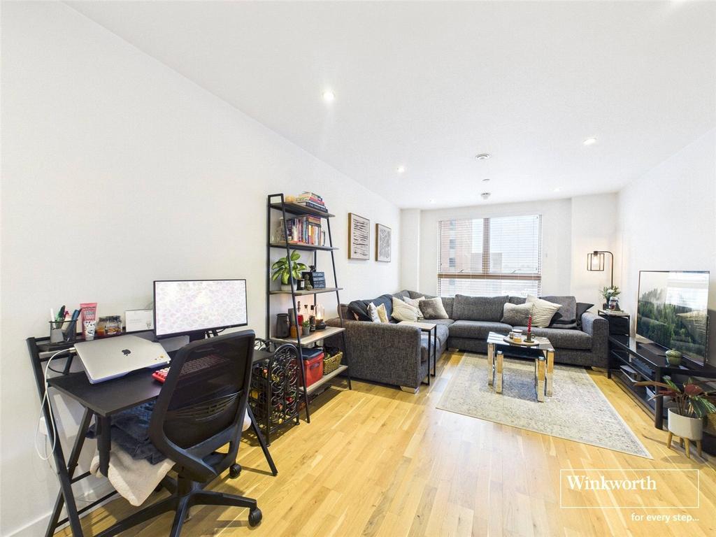 Apartment in Reading - View 3