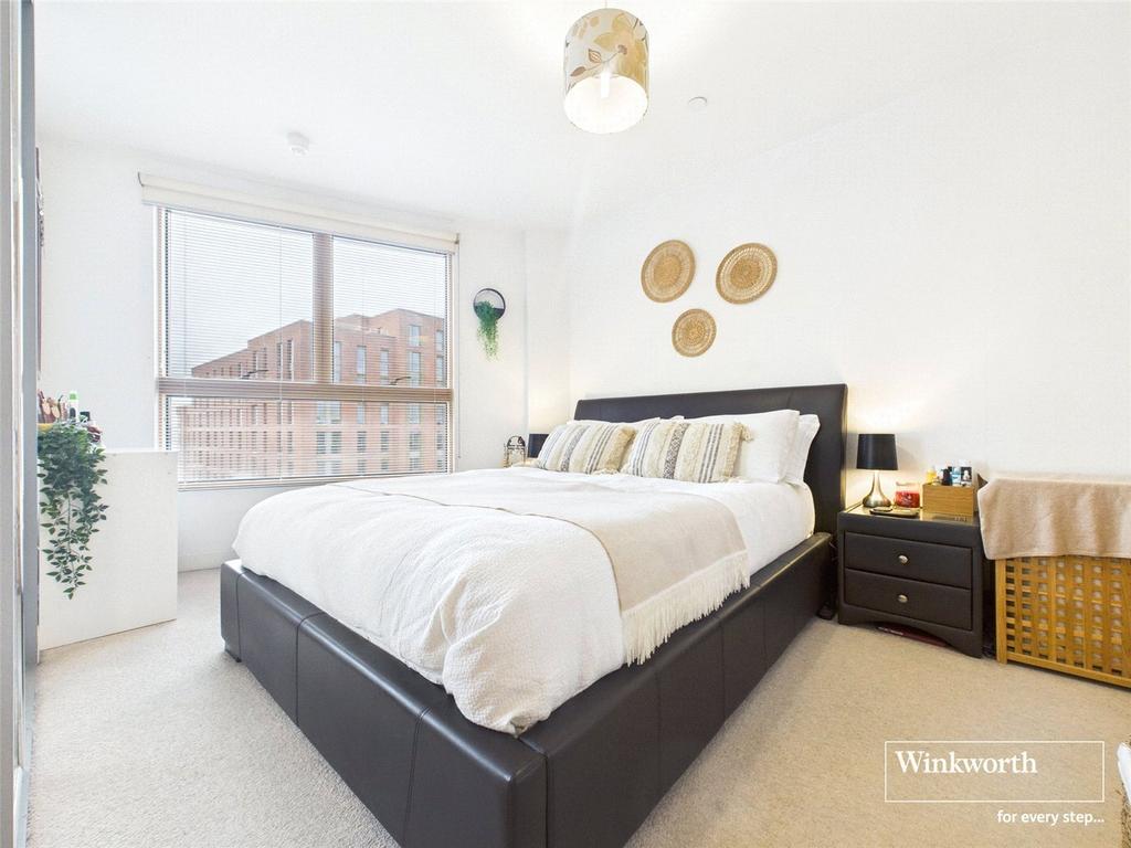 Apartment in Reading - View 5