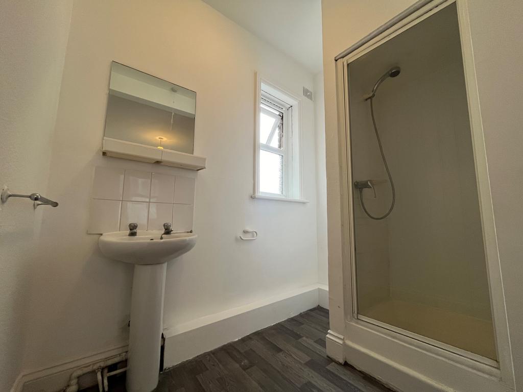Apartment in BOURNEMOUTH - View 3