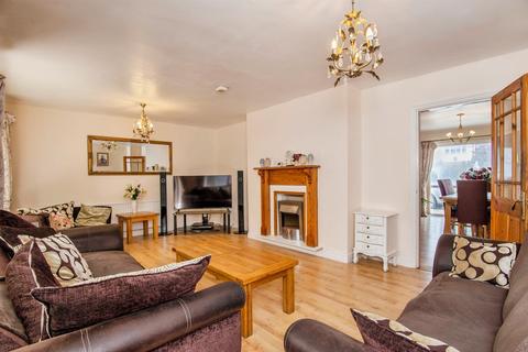 5 bedroom detached house for sale, Swinton Lane, Worcester