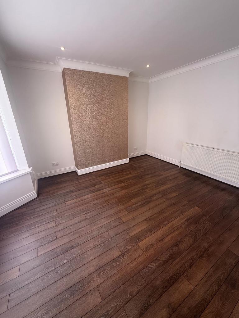House in Newcastle upon Tyne - View 5