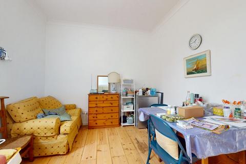 3 bedroom maisonette for sale, Milton Place, Gravesend