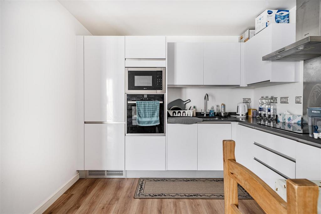 Apartment in Bristol, City of Bristol - View 4