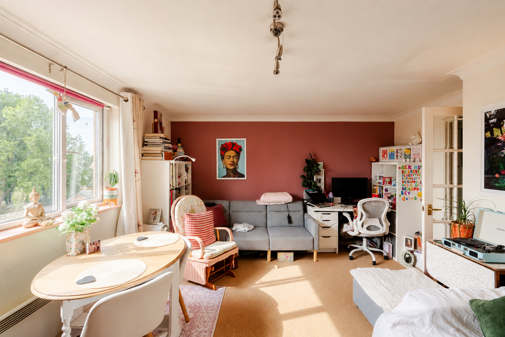 Apartment in Bristol - View 4