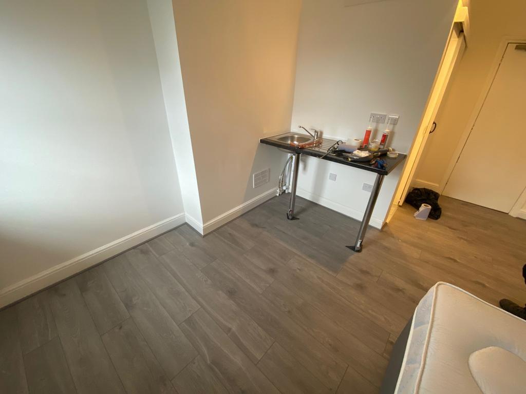 Apartment in BOURNEMOUTH - View 4