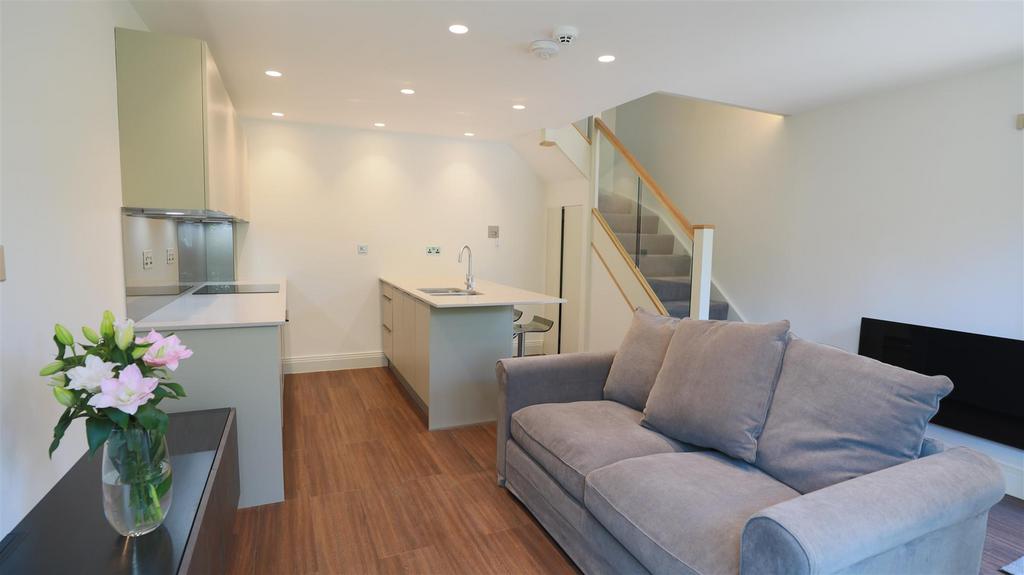 Apartment in Oxford - View 3