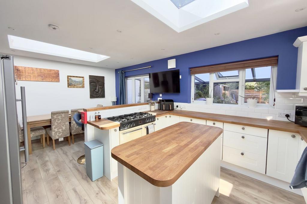Apartment in Bournemouth - View 2