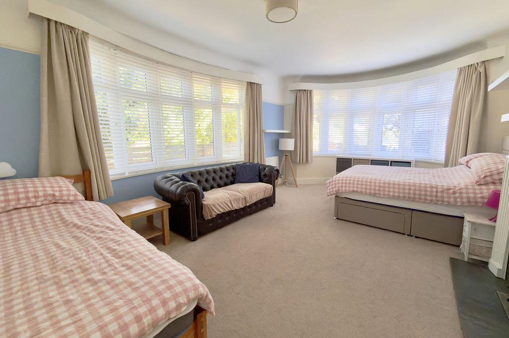 Apartment in Bournemouth - View 4