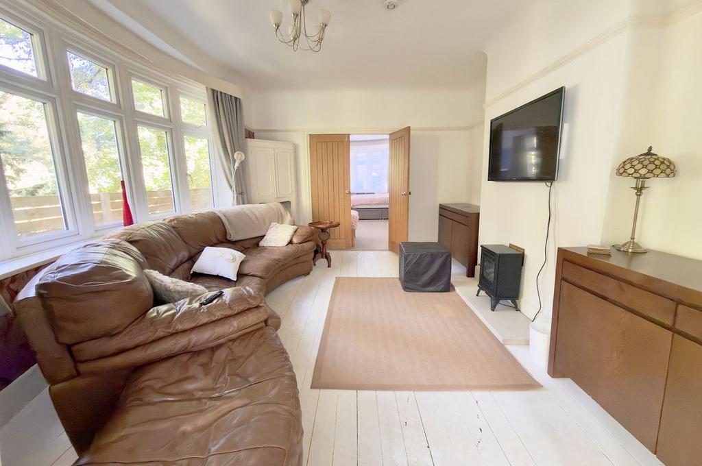 Apartment in Bournemouth - View 5