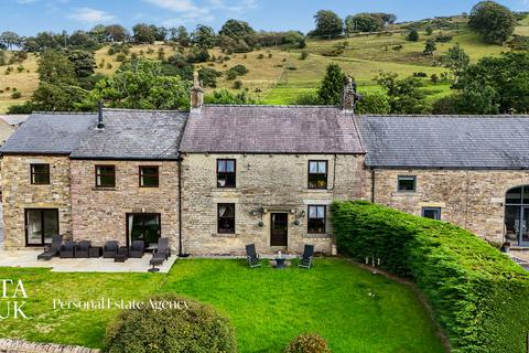 4 bedroom farm house for sale, Combs Road, High Peak, SK23