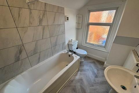 2 bedroom house to rent, Slack Lane, DERBY, DE22
