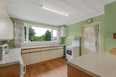 3 bedroom terraced house for sale, Kew Crescent, Sutton SM3