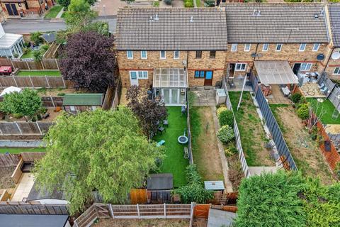 undefined, Hollybush Way, Waltham Cross EN7