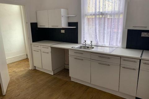 1 bedroom ground floor flat to rent, Bloxwich Road, Walsall WS3