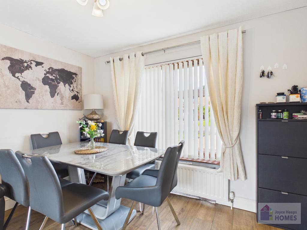 House in Newlandsmuir, East Kilbride - View 3