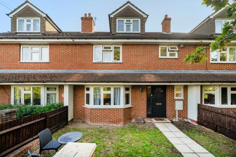 4 bedroom terraced house for sale, St. Dunstans Hill Cheam, Cheam, Sutton, Surrey, SM1
