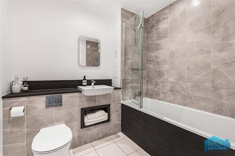 3 bedroom apartment for sale, Medawar Drive, London, NW7