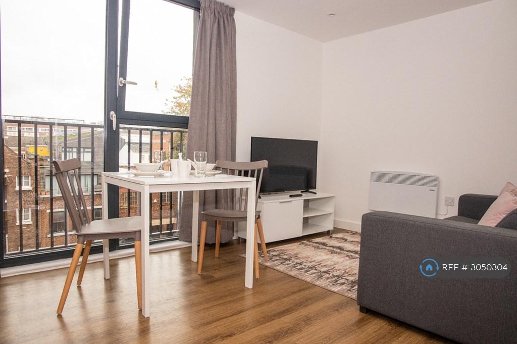 Apartment in Liverpool - View 2