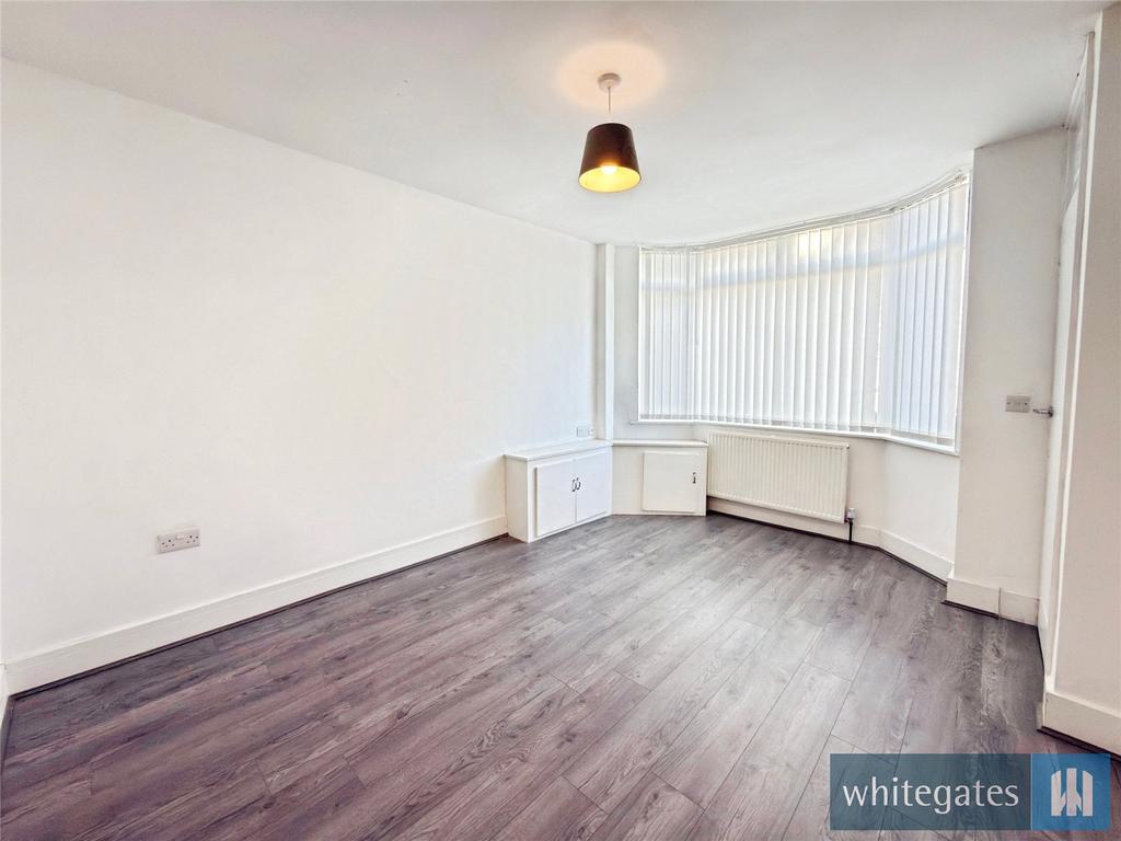 House in Sefton, Liverpool City Region - View 4